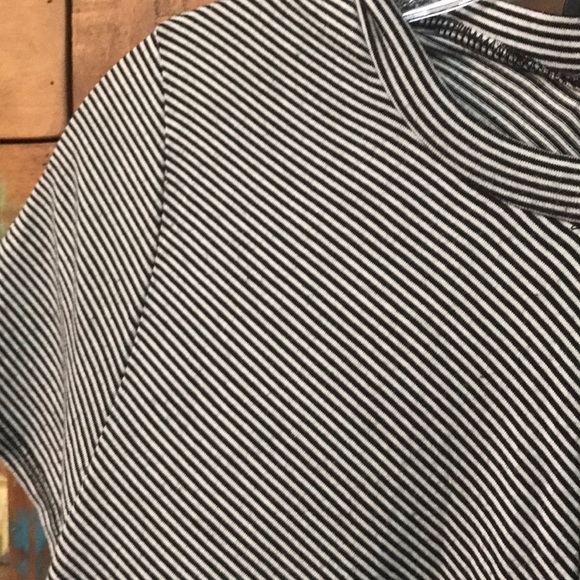 Stripe Tunic - Picture 2 of 3